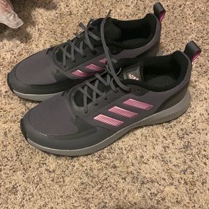 Adidas womens shoes size 9
